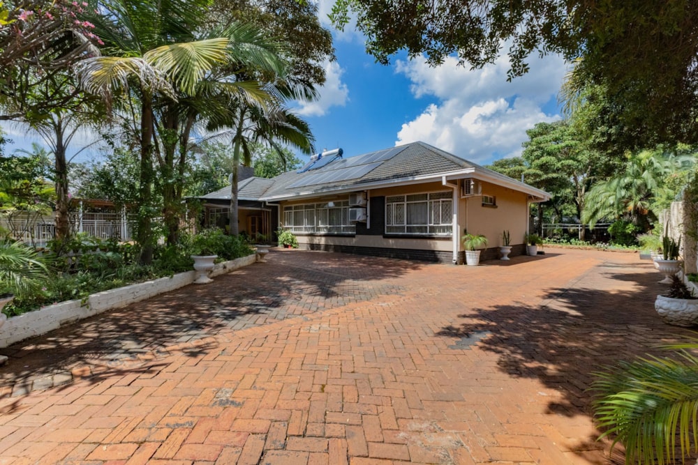 House for sale in Alexandra Park, Zimbabwe - 3ZB1738077