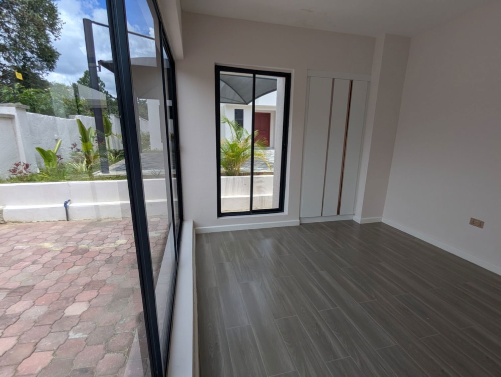 Villa to rent in Leopards Hill, Zambia - 3ZA1737029