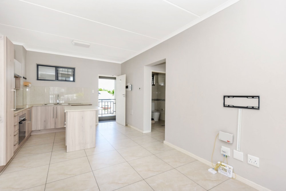 Apartment for sale in North Riding - FW1736916