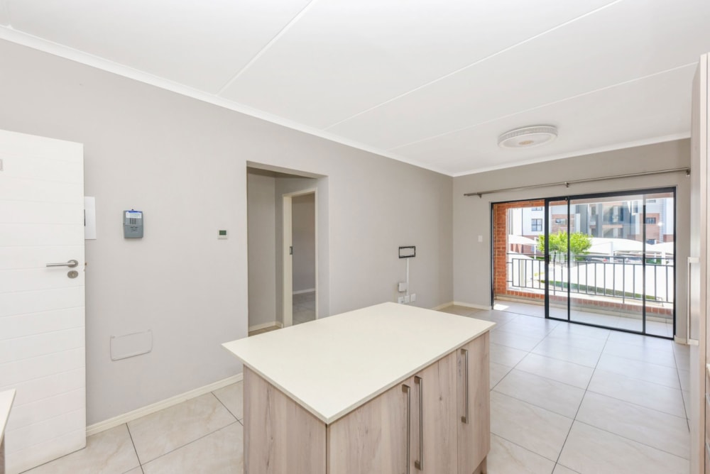 Apartment for sale in North Riding - FW1736916