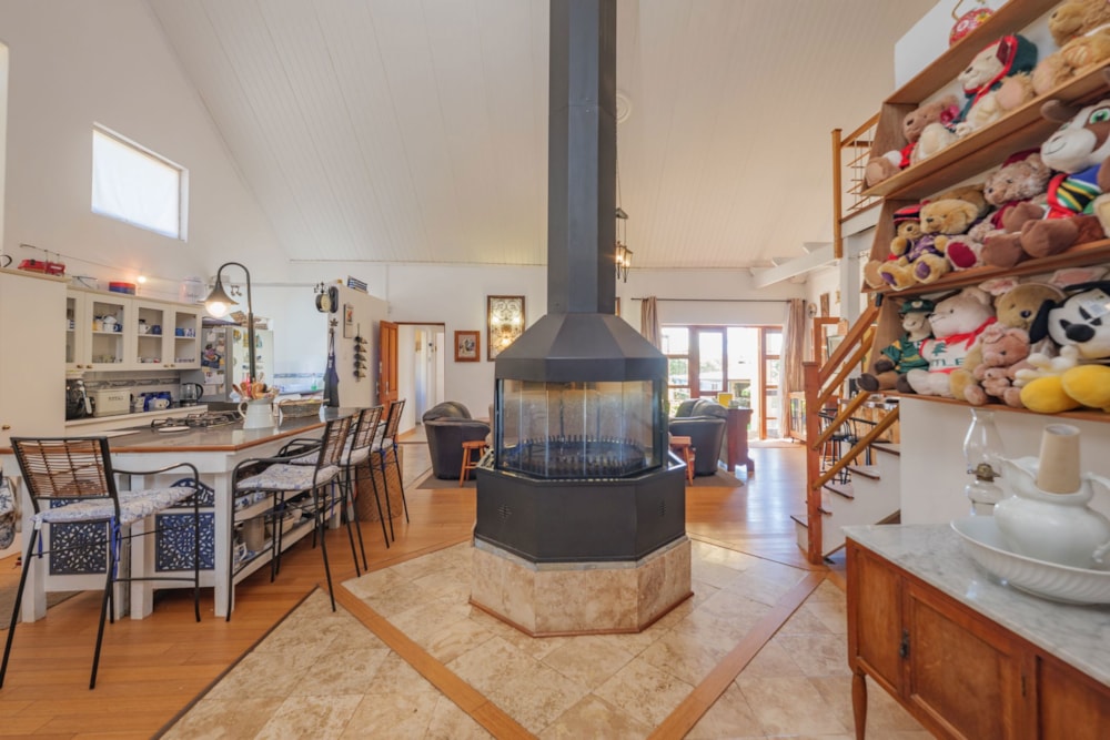 Double-storey house for sale in Napier, Overberg - 1SW1736458