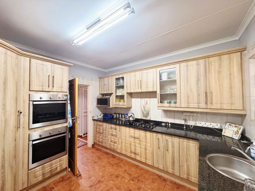 House for sale in Potchefstroom - 1PCH1736684