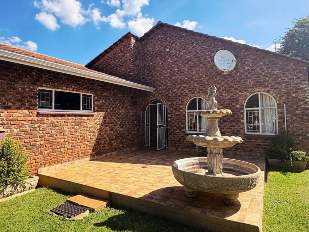 House for sale in Potchefstroom - 1PCH1736684
