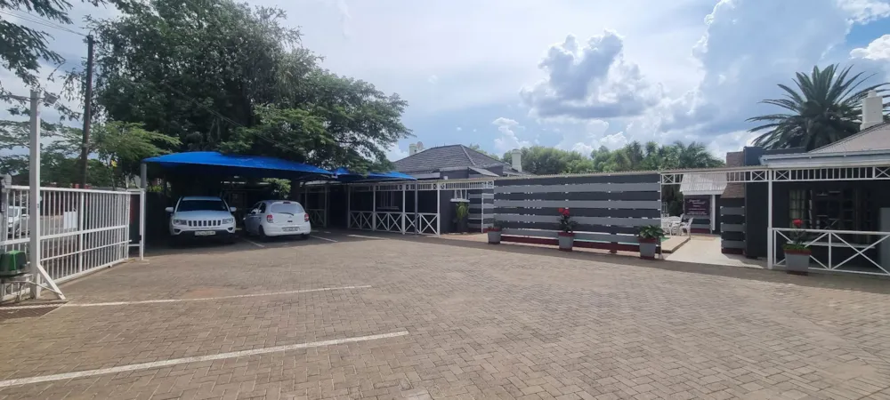 Guesthouse for sale in Belgravia, Kimberley - 1KJ1737500 Guesthouse for sale in Belgravia, Kimberley - 1KJ1737500