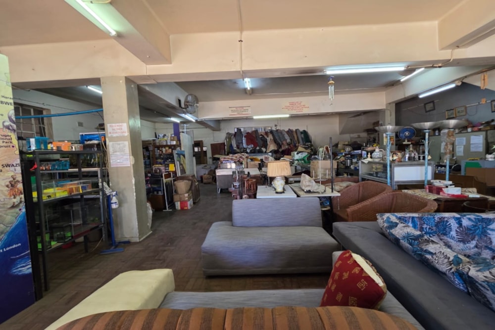 Commercial retail property for sale in Bulawayo, Zimbabwe - 3ZB1736436