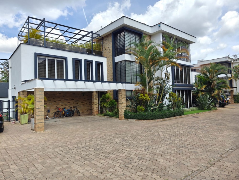 Townhouse for sale in Lavington, Kenya - 3KE1737091