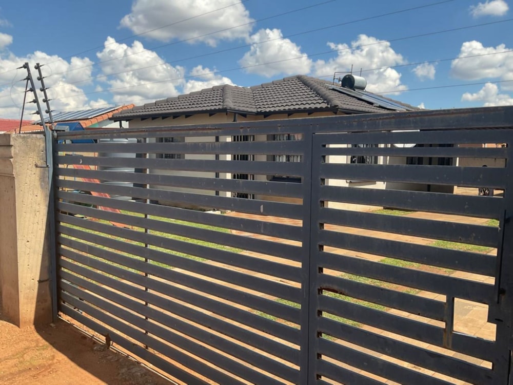 House to rent in Protea Glen - RAL1736475