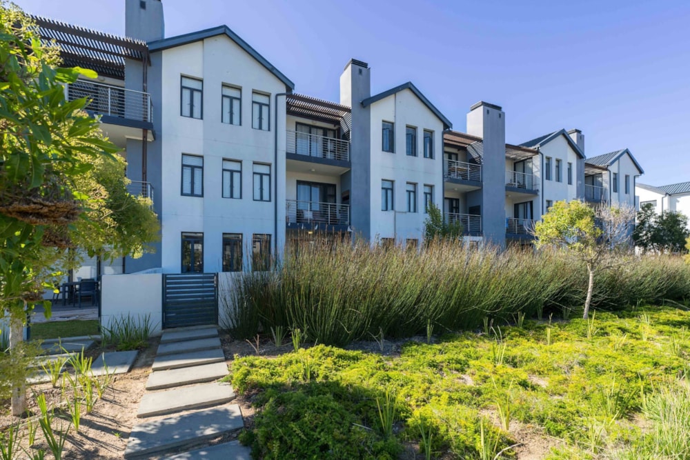 Apartment to rent in Sitari Country Estate - SWL1736468