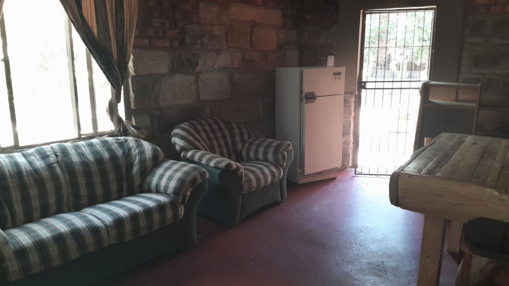 Bachelor apartment to rent in Bethlehem Central - 1BTH1736485