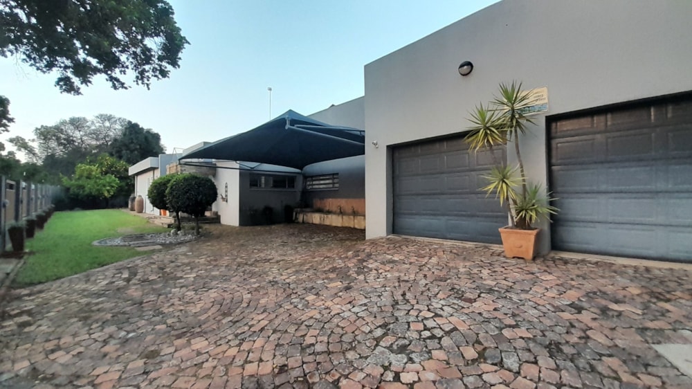 House for sale in Vanderbijlpark SE 3 - 1VT1736511