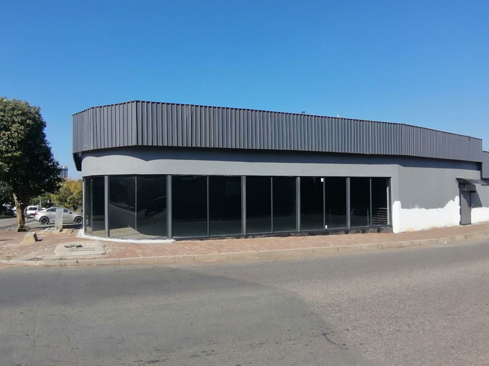Commercial retail property to rent in Alberton North - 1GV1736990