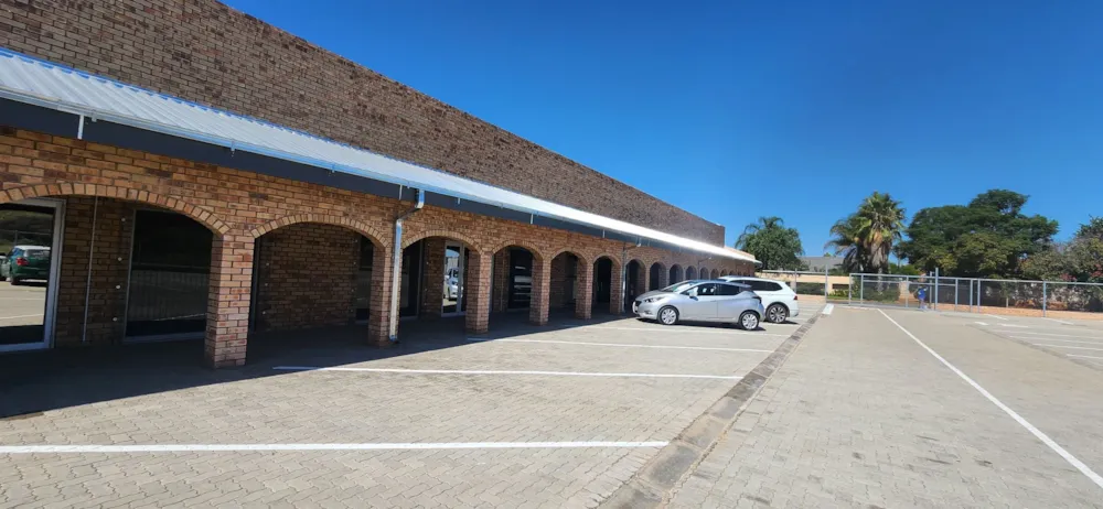 Commercial Building let in Cassandra - 1KJ1745987 Commercial Building let in Cassandra - 1KJ1745987