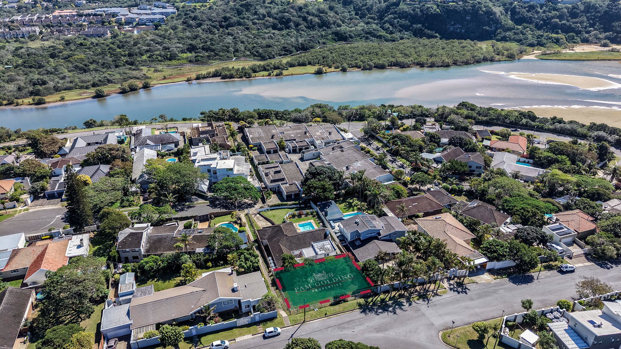 Residential vacant land for sale in Nahoon Beach - 1EZ1737867