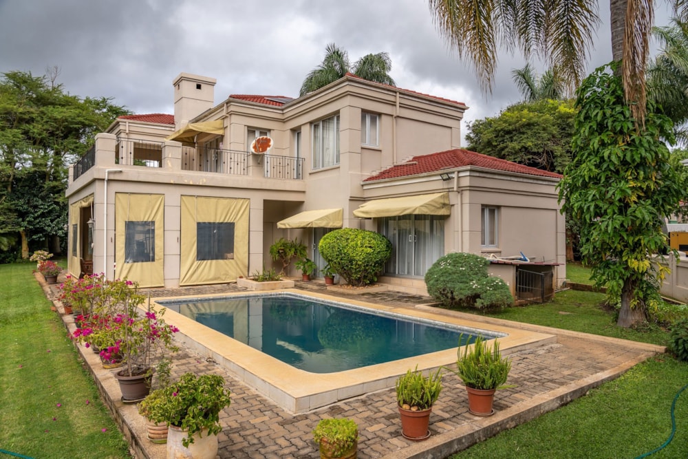 House for sale in Borrowdale, Zimbabwe - 3ZB1736780