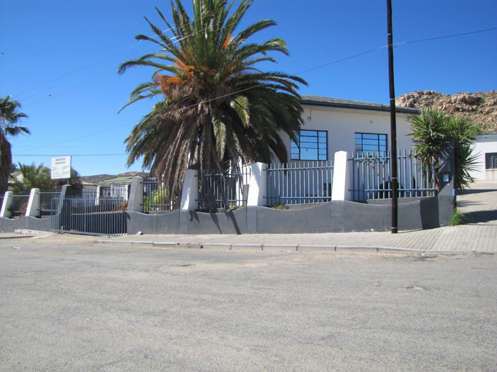 Commercial Building let in Springbok - 1NA1749389