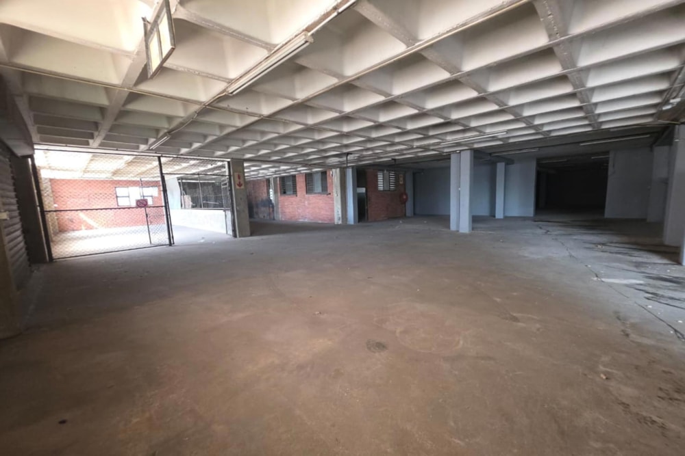 Commercial Building to rent in New Germany - 1WP1736581