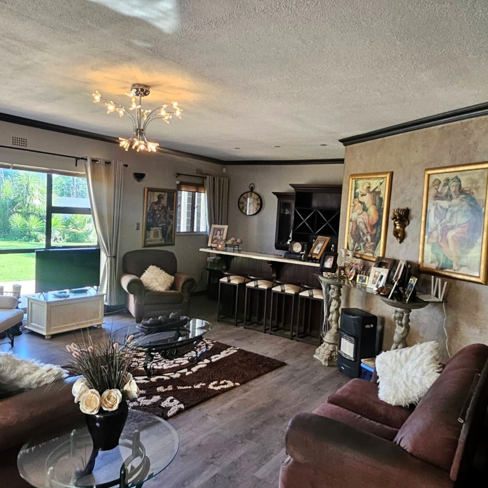 House for sale in Jim Fouche Park - 1WM1736778