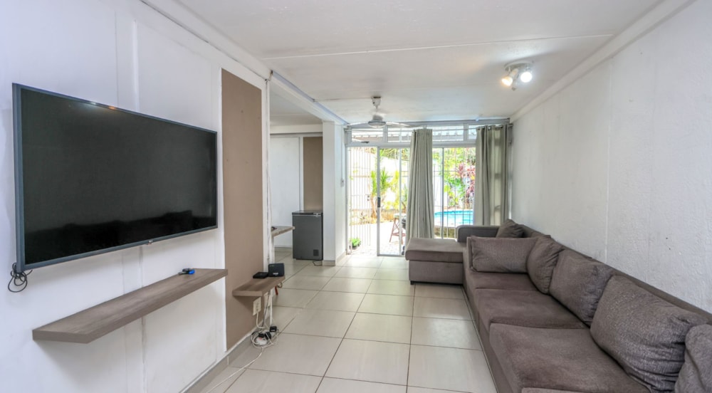 Townhouse to rent in Umgeni Park - 1ND1736779 Townhouse to rent in Umgeni Park - 1ND1736779