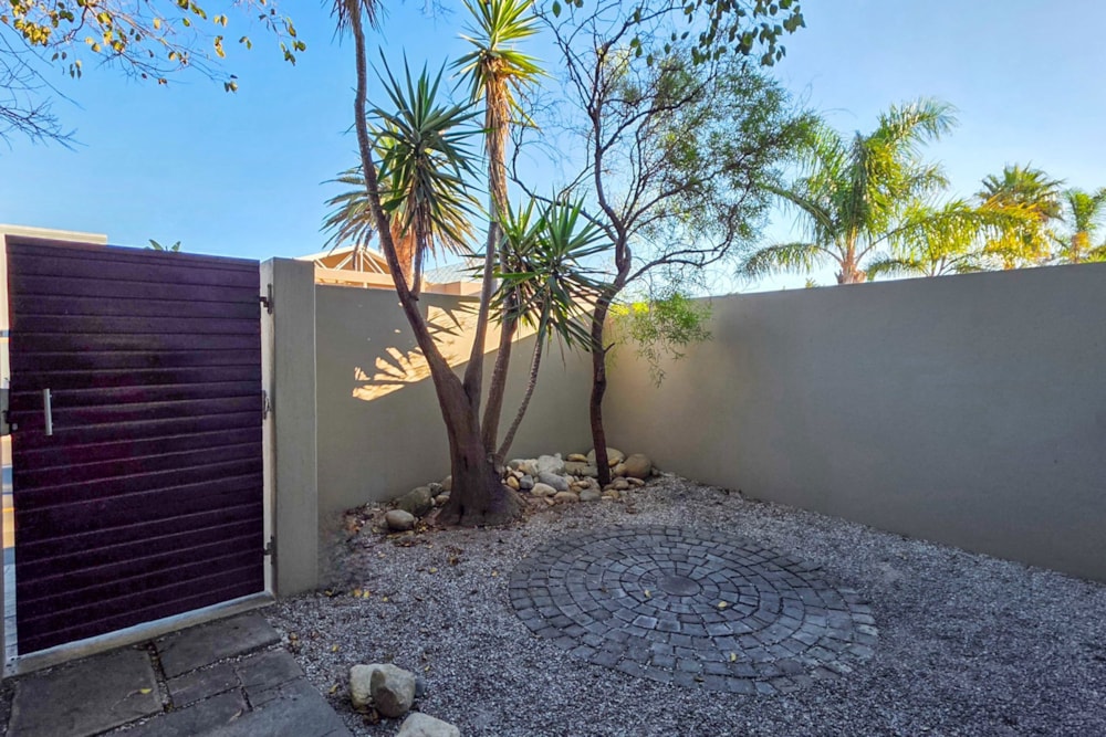 House for sale in Sunset Beach, Cape Town - 1TV1736796