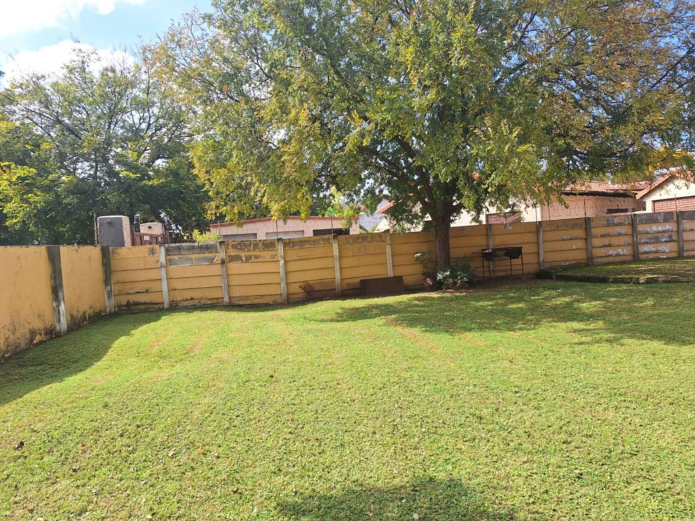 House for sale in Mackenzie Park - EN1742345 House for sale in Mackenzie Park - EN1742345