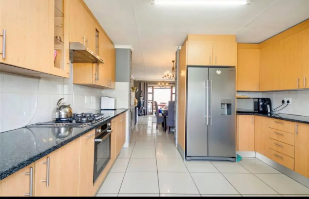 Townhouse let in North Riding - FYL1736807
