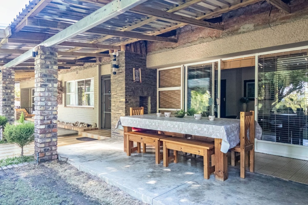 House for sale in Oudtshoorn North - 1OU1736809