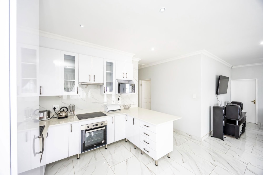 Townhouse for sale in Gonubie - 1EZ1736982