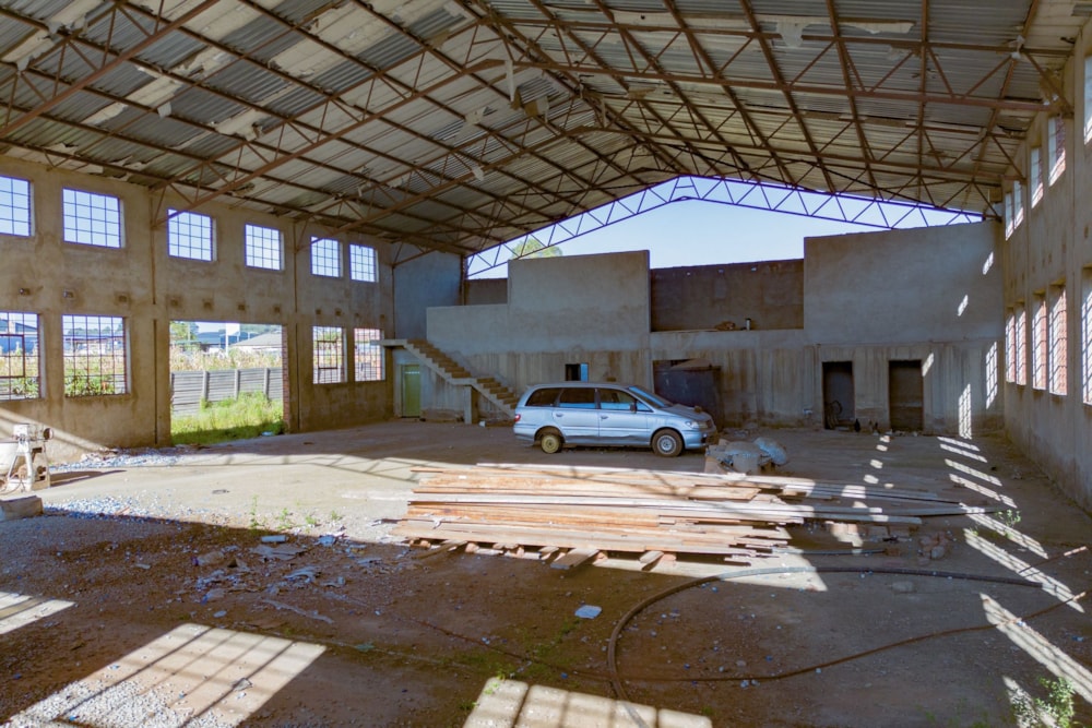 Commercial industrial property for sale in Tynwald, Zimbabwe - 3ZB1737561