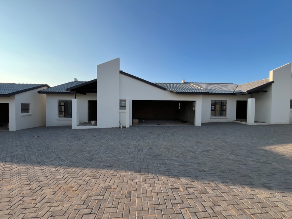 House for sale in Bendor - 1PS1737123