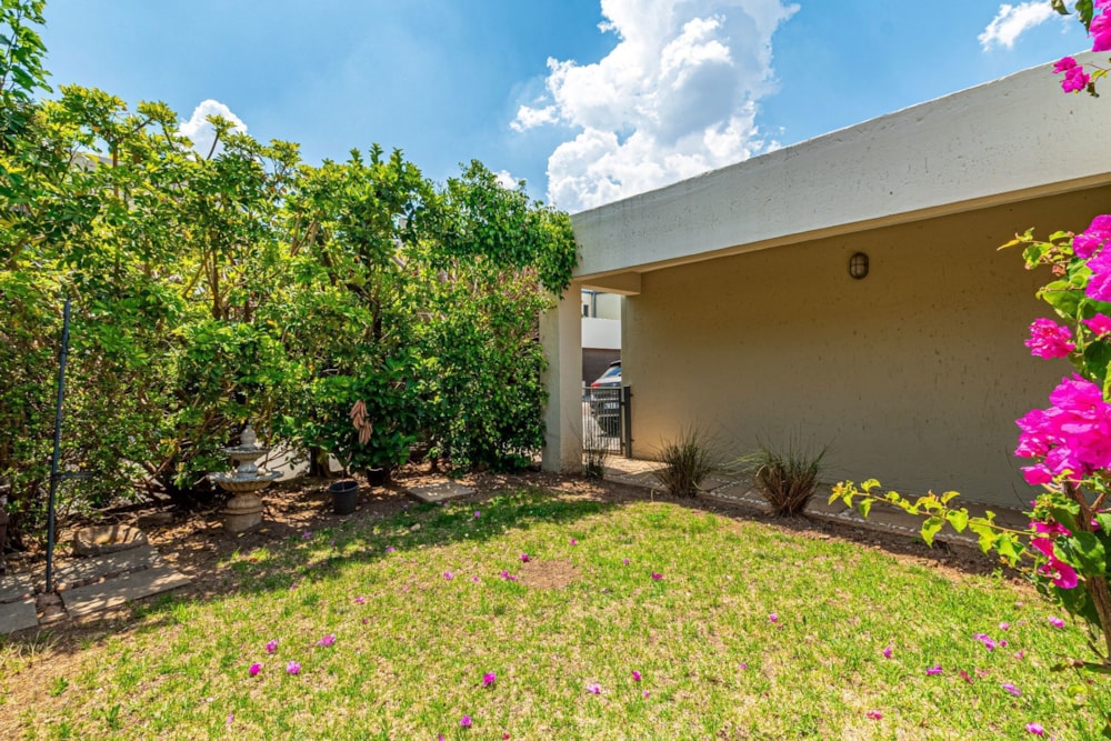 Townhouse let in Bryanston - JBL1737274