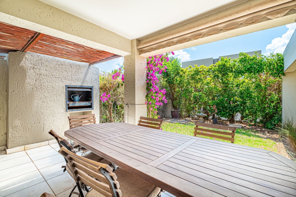 Townhouse let in Bryanston - JBL1737274