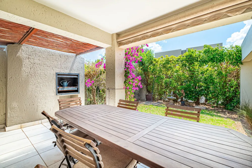 Townhouse let in Bryanston - JBL1737274 Townhouse let in Bryanston - JBL1737274