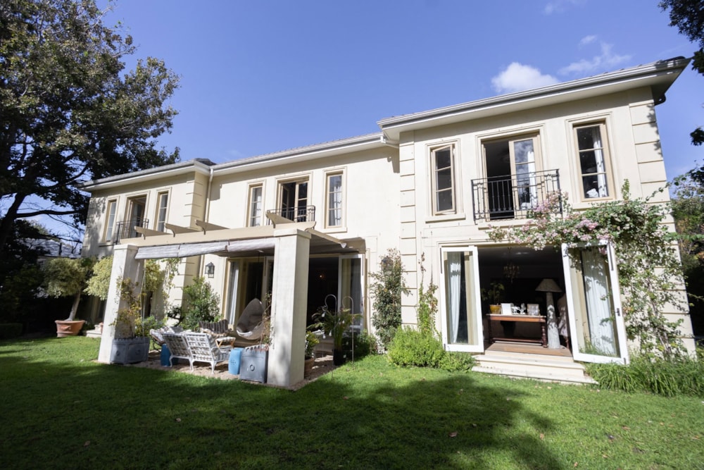 House to rent in Constantia, Cape Town - RBL1736991