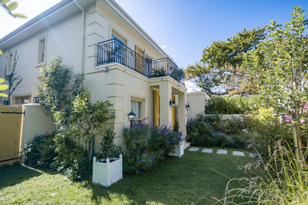 House to rent in Constantia, Cape Town - RBL1736991