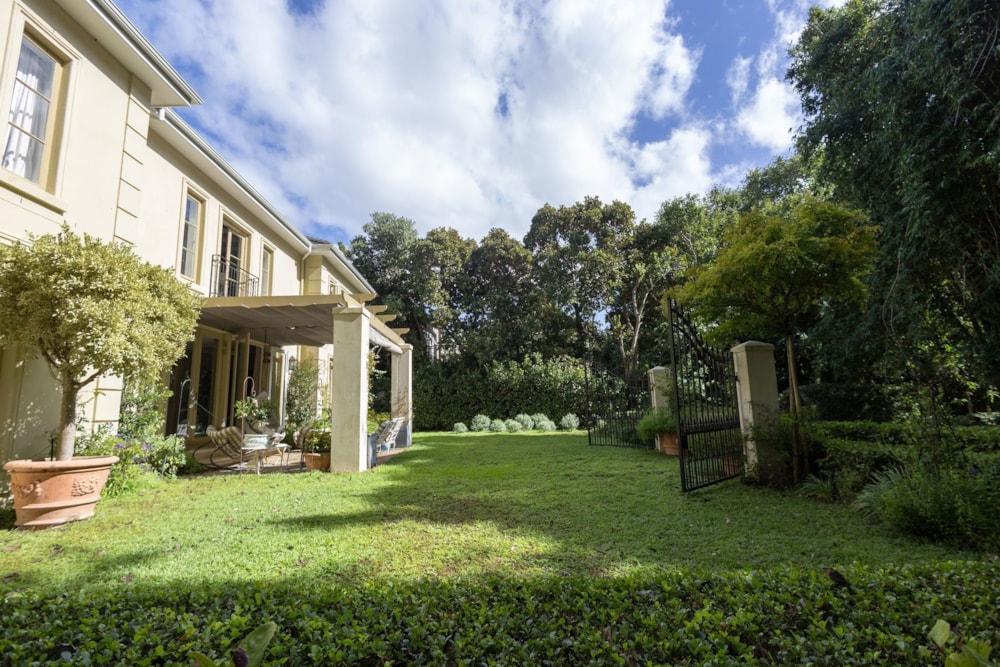 House to rent in Constantia, Cape Town - RBL1736991