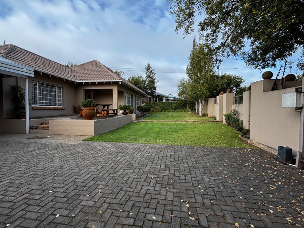 House for sale in Dan Pienaar - 1BX1737007