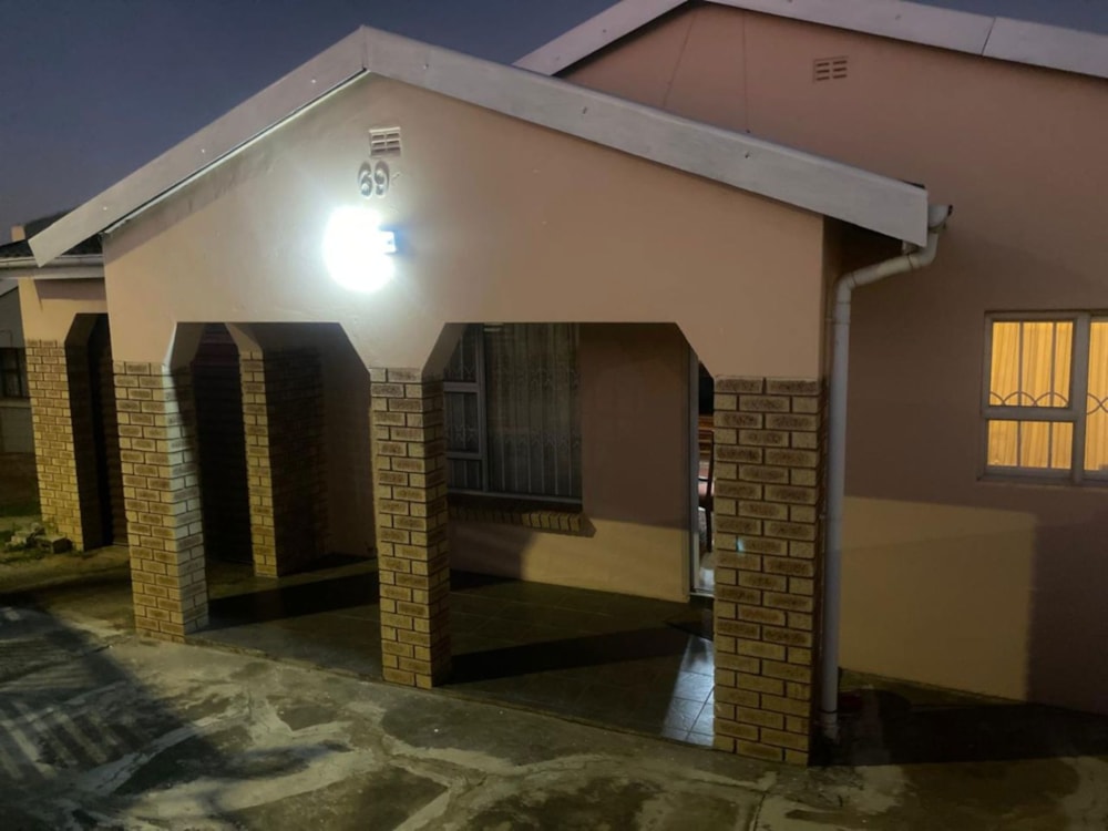 House for sale in Ikwezi - 1MH1737079