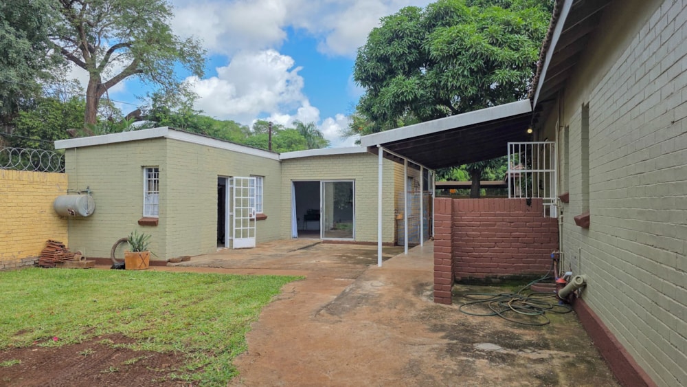 House for sale in Komatipoort - 1NK1737090