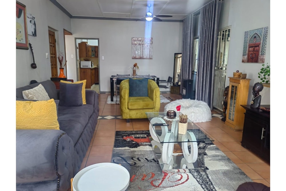 House to rent in Kempton Park - ENL1737094