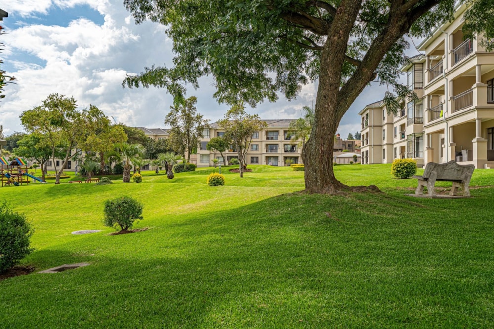 Apartment for sale in Summerset - MR1737156