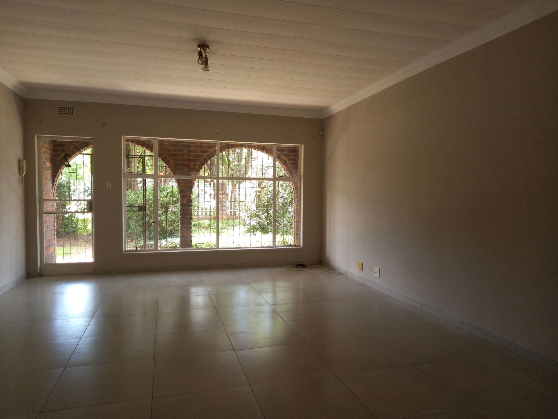 Apartment to rent in Three Rivers North - 1VT1737160