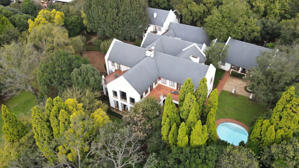 Smallholding for sale in Magaliesburg - 1RU1737389