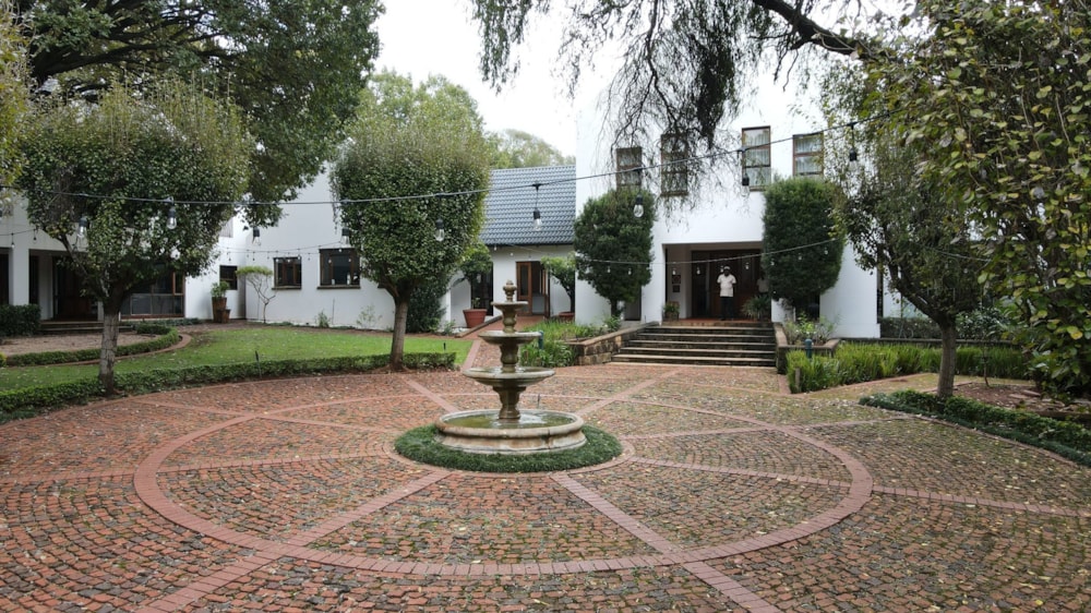 Smallholding for sale in Magaliesburg - 1RU1737389