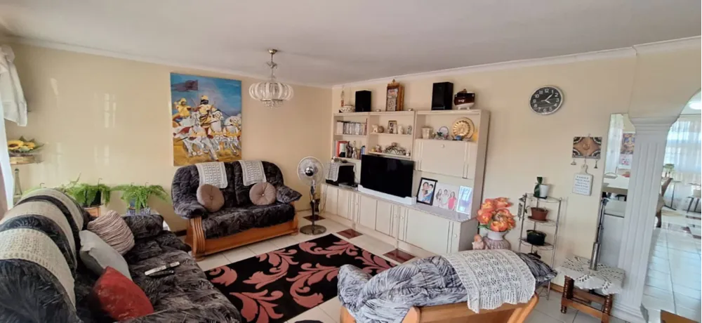 House for sale in Belvedere, Tongaat - 1BD1737188