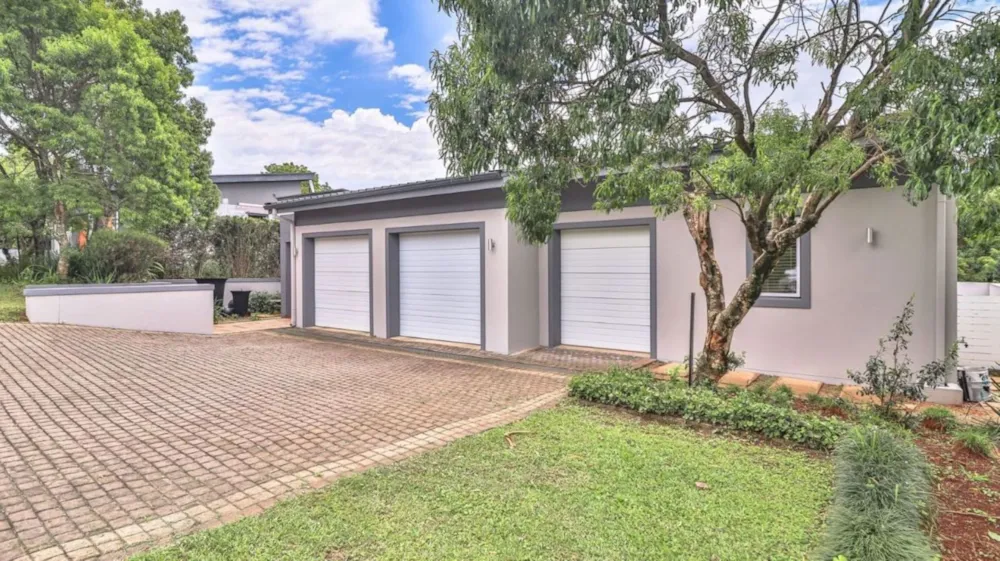 House for sale in Victoria Country Club Estate - 1PM1737217 House for sale in Victoria Country Club Estate - 1PM1737217