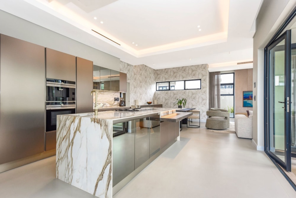 Double-storey cluster for sale in Lonehill - FW1737230