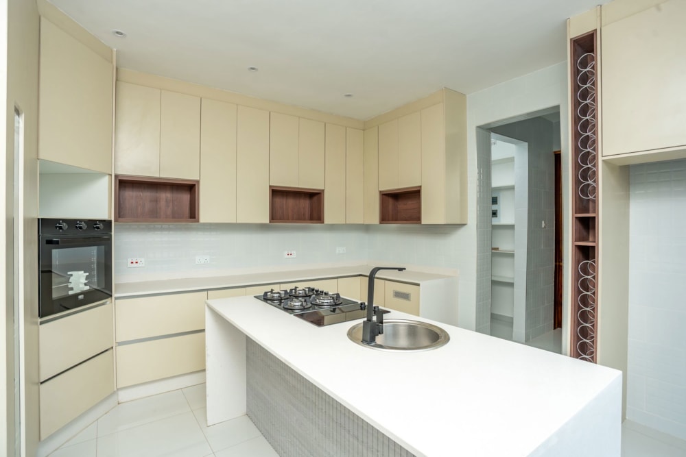 Cluster for sale in Arlington, Zimbabwe - 3ZB1737235