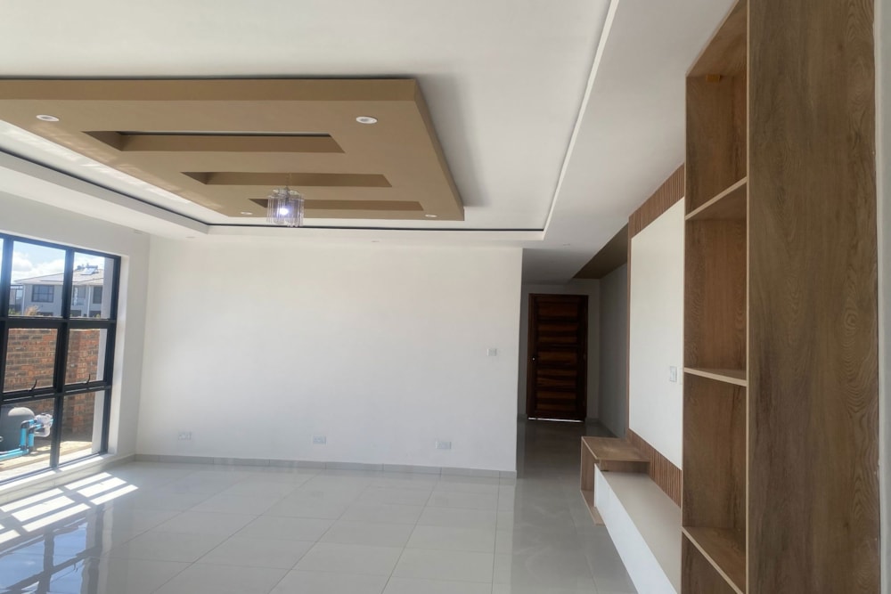 Cluster for sale in Arlington, Zimbabwe - 3ZB1737235