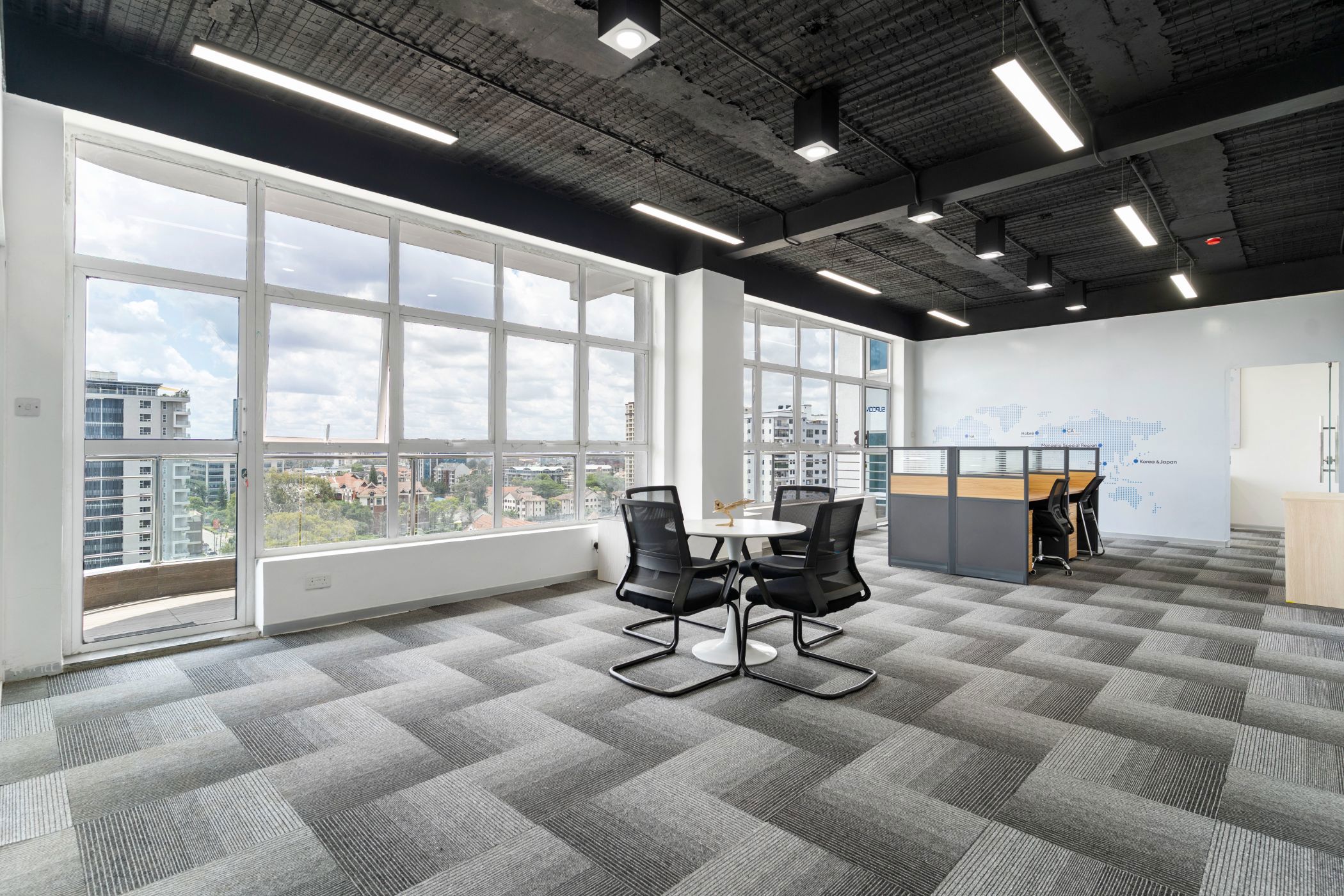 Commercial office for sale in Kilimani, Kenya - 3KE1737238