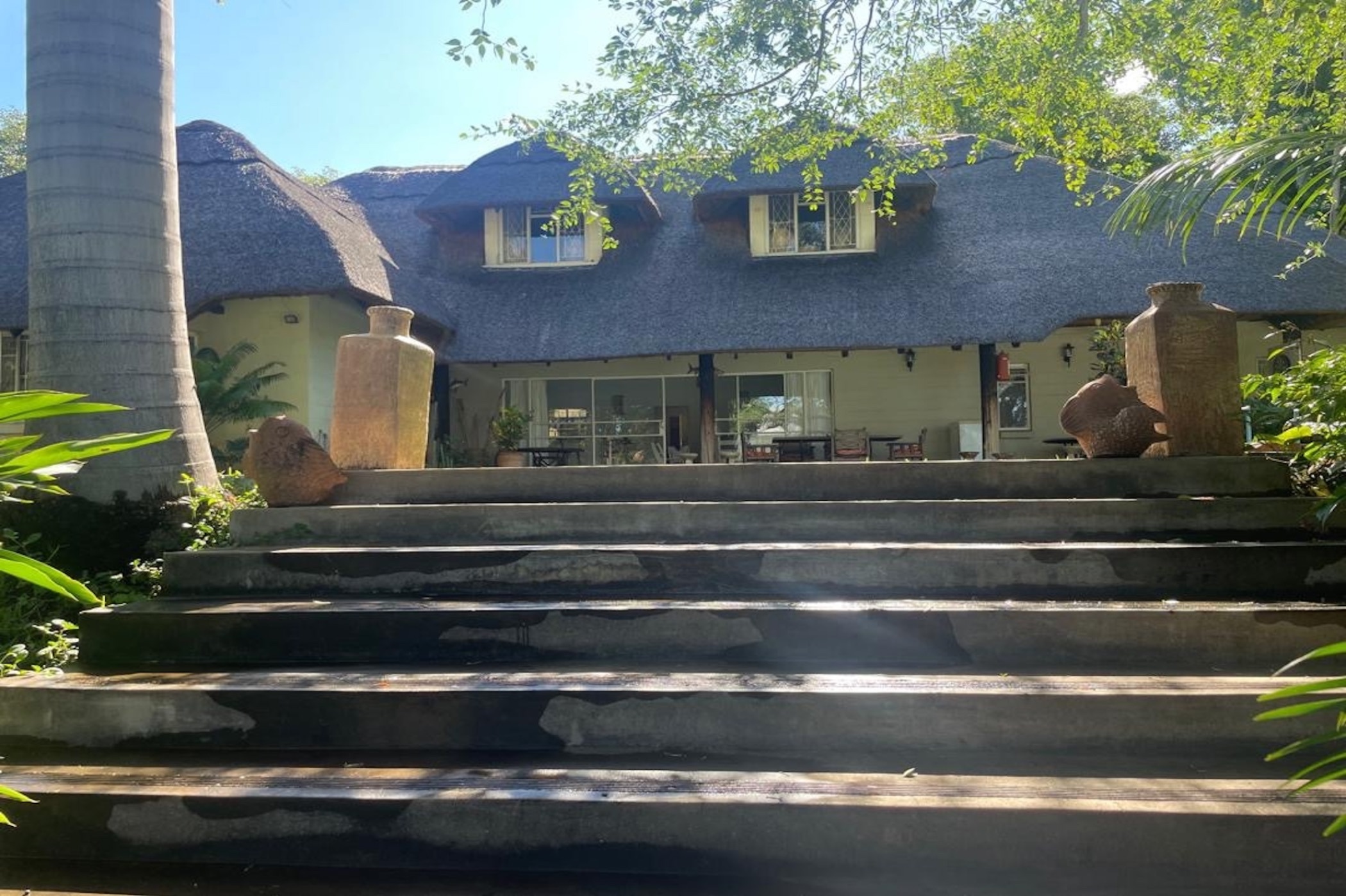 Bed & breakfast for sale in Victoria Falls, Zimbabwe - 3ZB1737242